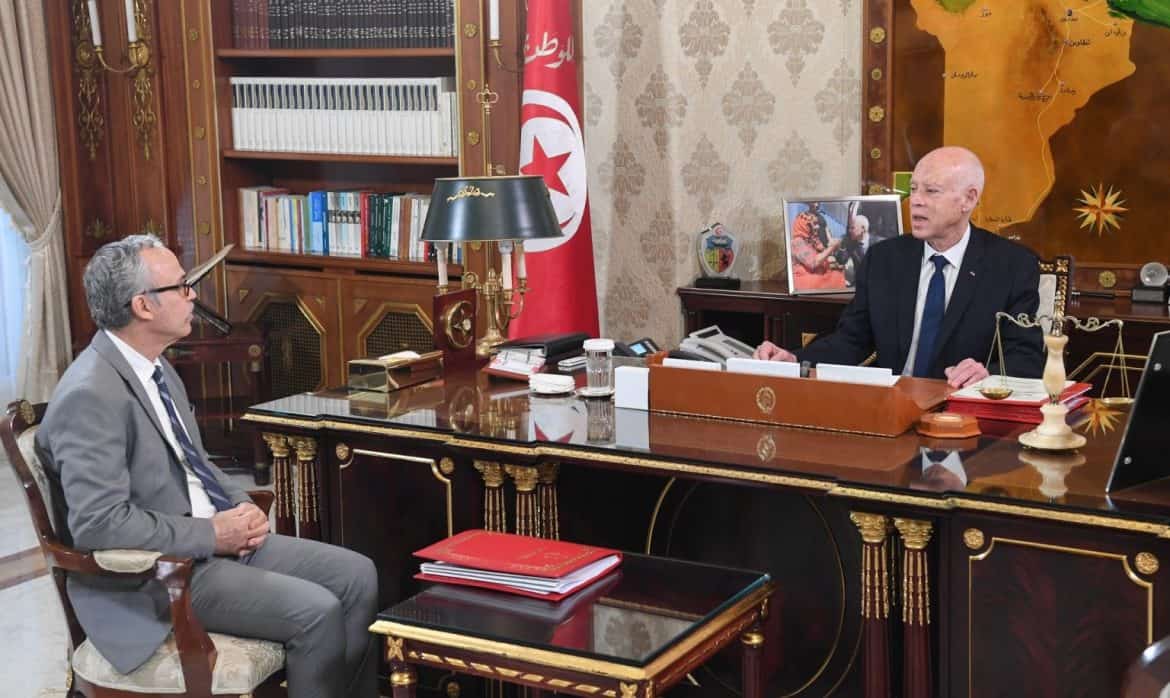 قيس سعيّد يأمر بتنويع مصادر تمويل الصناديق الاجتماعية في تونس