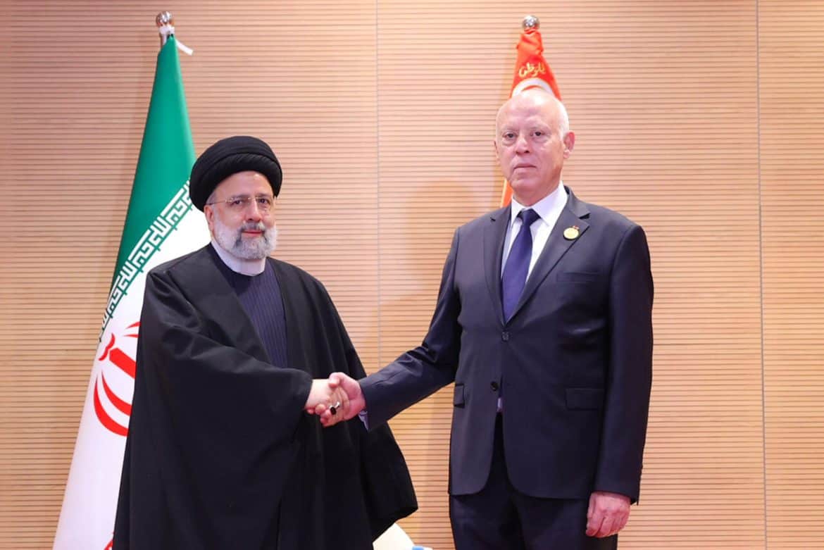 تونس تسعى لتعزيز التعاون السياحي مع إيران عبر رحلات جوية مباشرة