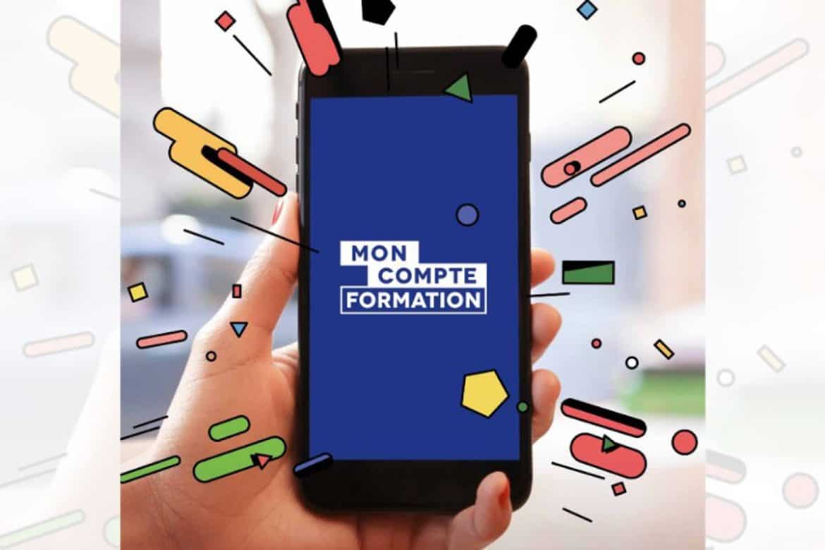 تطبيق "البحث عن كتاب" من CNP يسهل شراء الكتب المدرسية