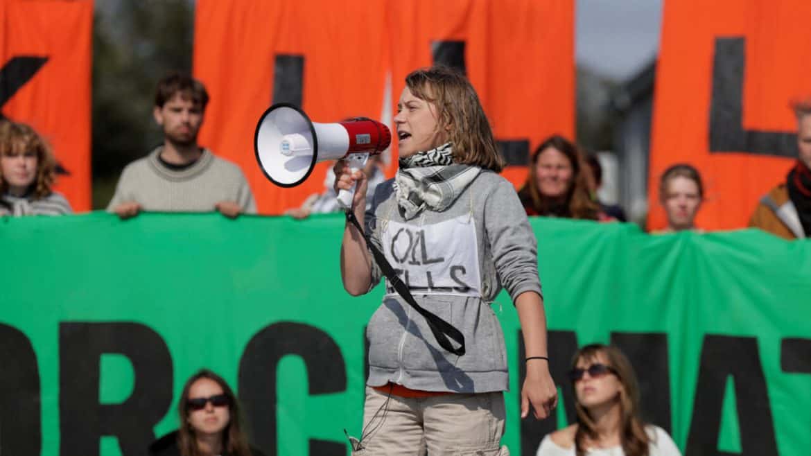 أسطول الصمود يواصل طريقه إلى غزة رغم اعتراض البحرية الإسرائيلية