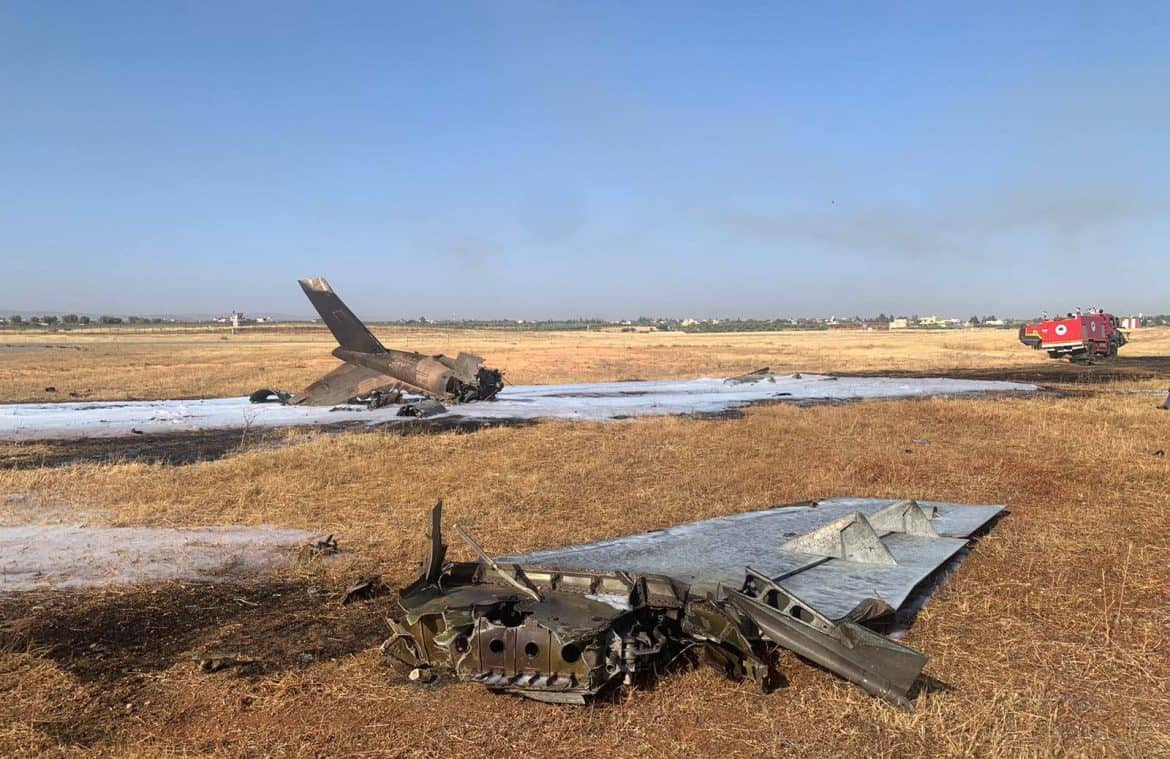 تحطم طائرة عسكرية مغربية في فاس يودي بحياة عسكريينتحطم طائرة عسكرية مغربية في فاس يودي بحياة عسكريين