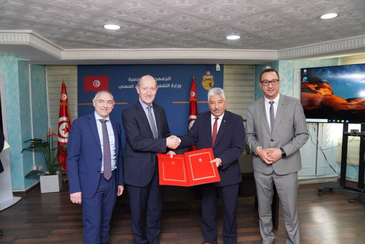 برنامج كبار المشغلين يوفر أكثر من 15 ألف فرصة عمل في تونس